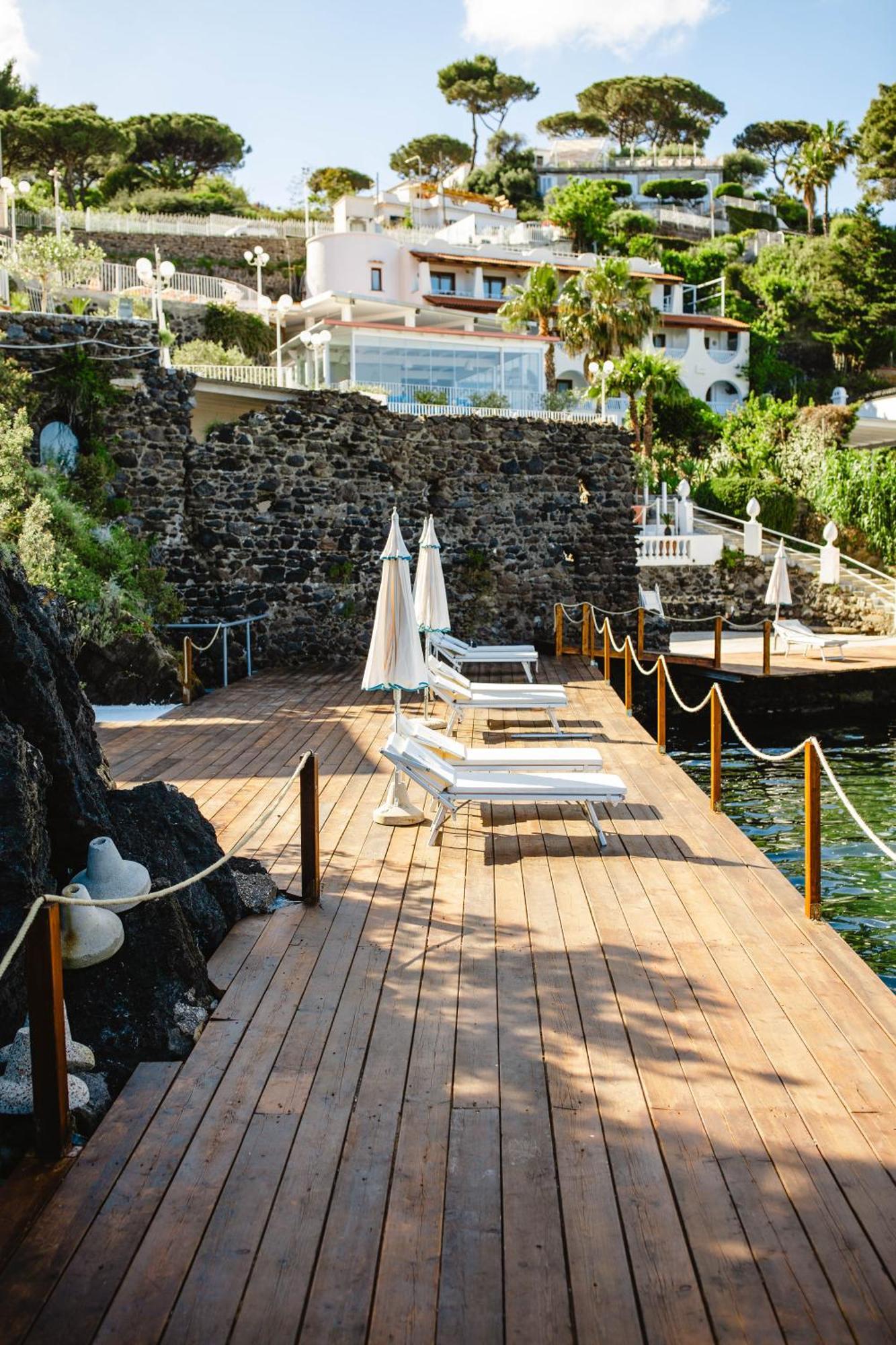 Strand Hotel Delfini Ischia Exterior photo